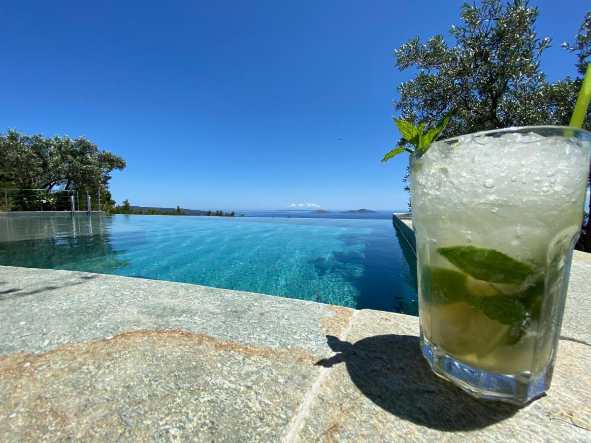 The Infinity 180 Luxury Suites Milia 외부 사진
