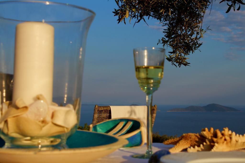 The Infinity 180 Luxury Suites Milia 외부 사진