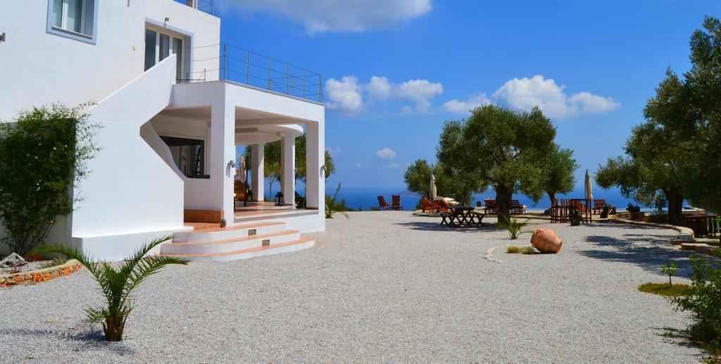 The Infinity 180 Luxury Suites Milia 외부 사진