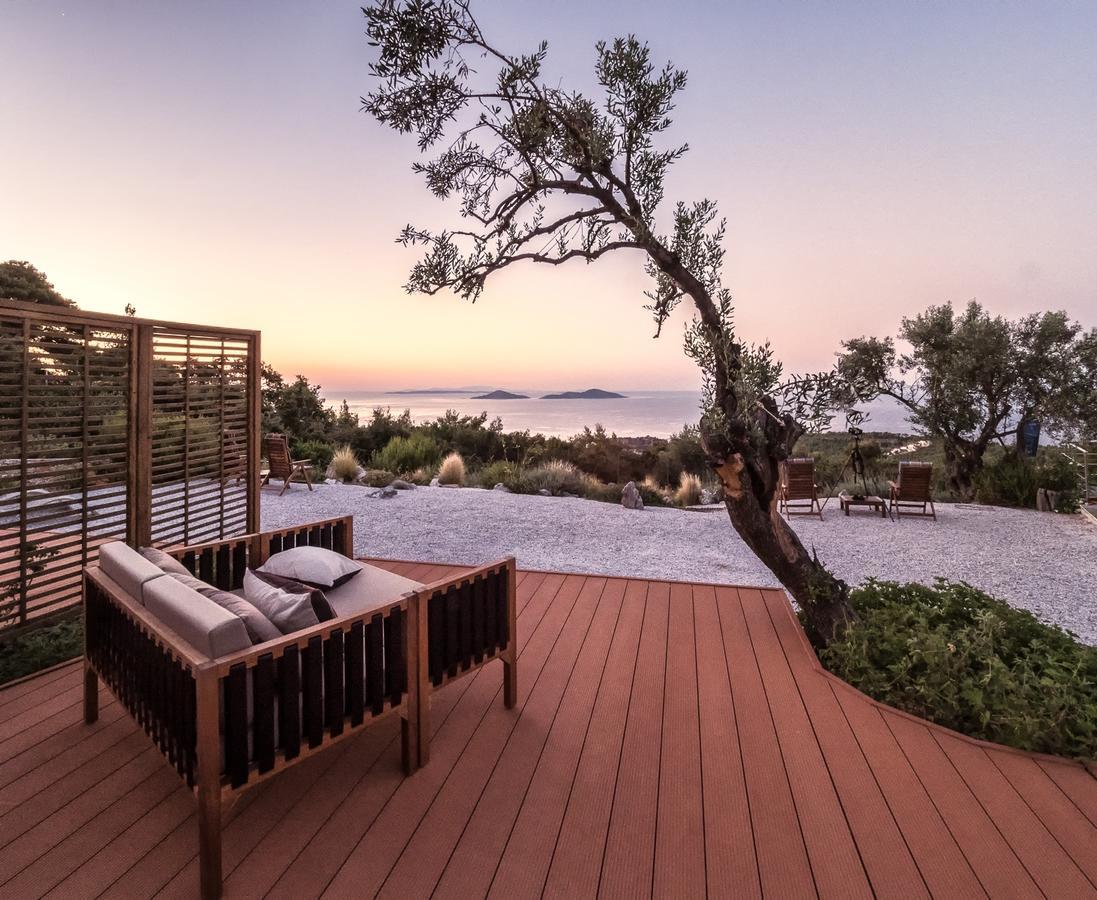 The Infinity 180 Luxury Suites Milia 외부 사진