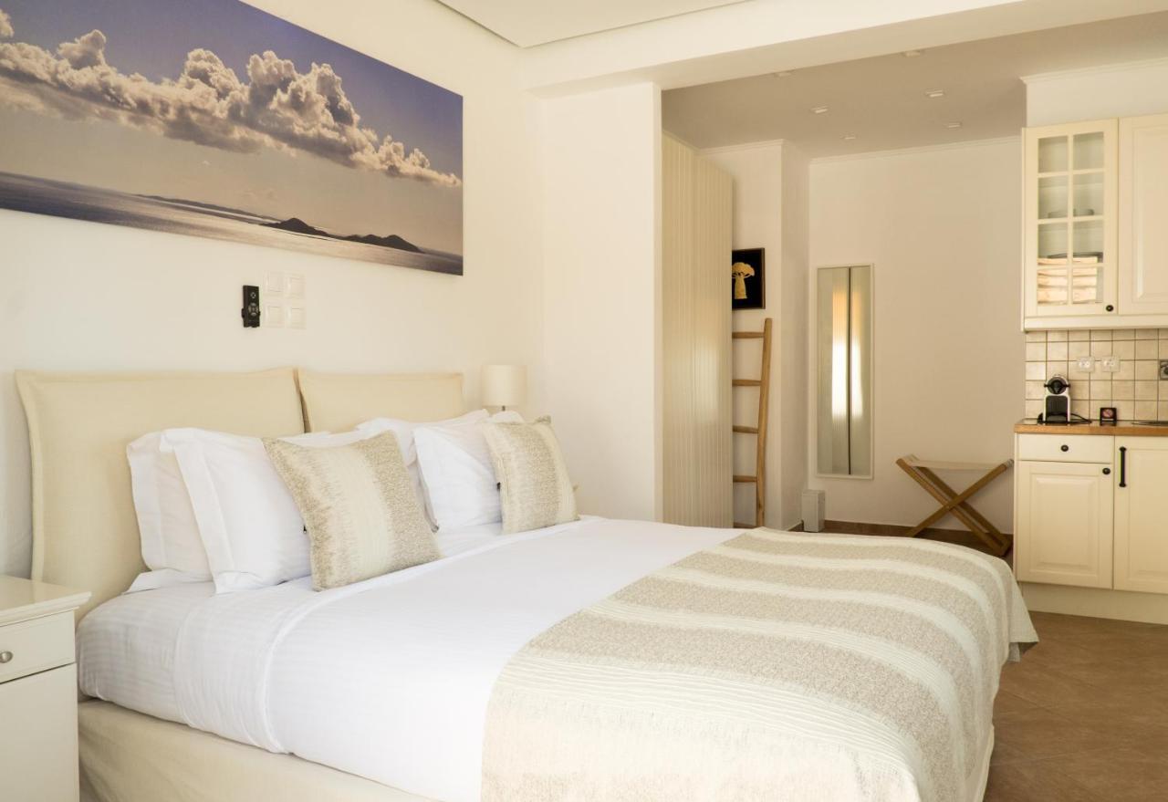 The Infinity 180 Luxury Suites Milia 외부 사진