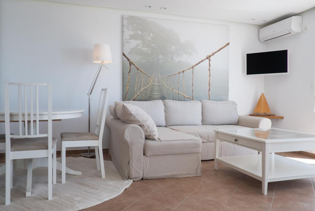 The Infinity 180 Luxury Suites Milia 외부 사진